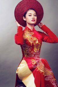 ao-dai-cuoi-moi-nhat-8
