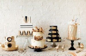 Bánh cưới kim loại đẹp