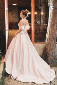 vay cuoi bella