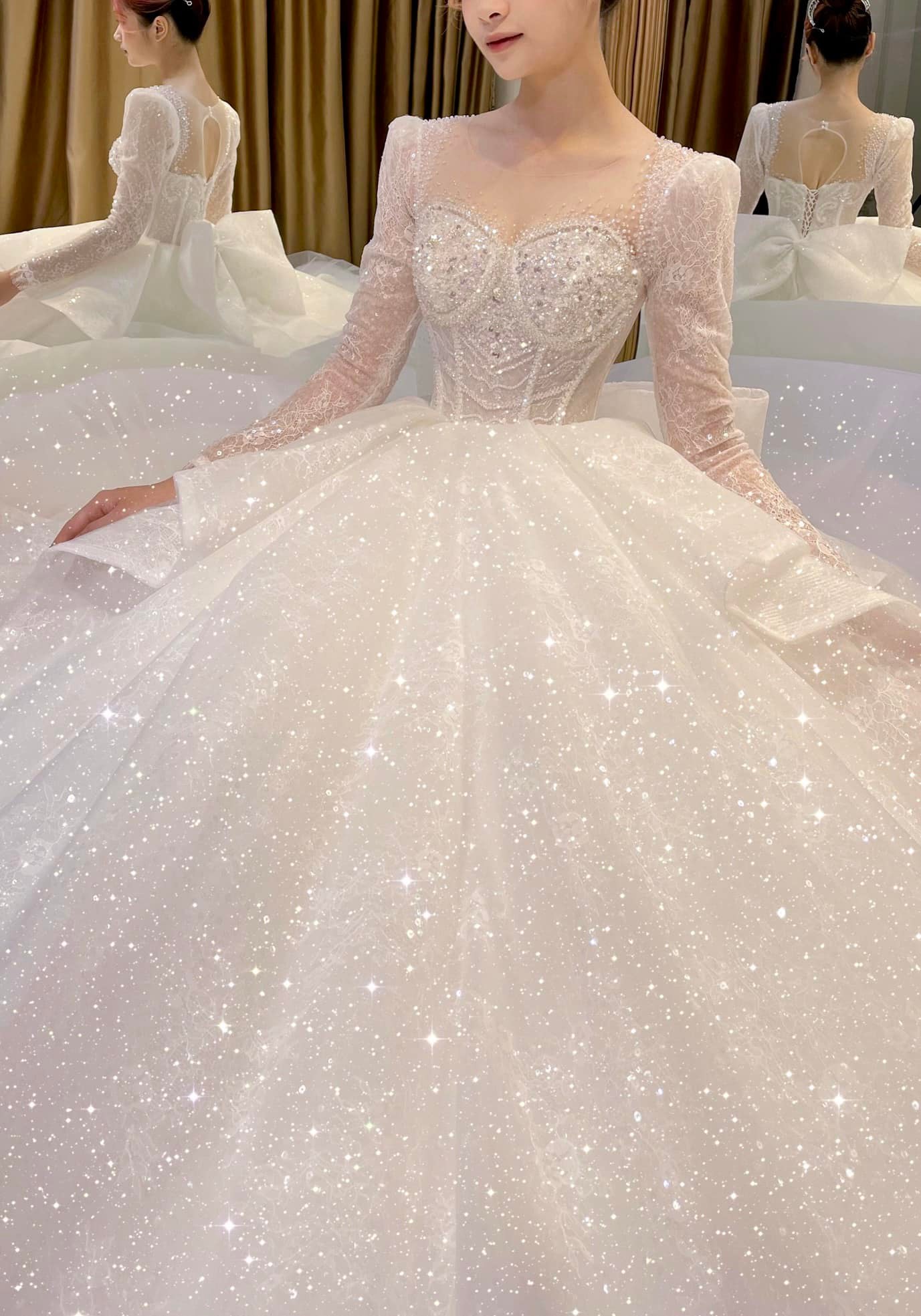 Váy cưới công chúa sang trọng | Đám cưới váy áo phồng, Quinceanera dresses, Váy  cưới nàng tiên cá