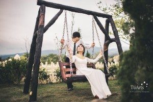 Bộ ảnh cưới độc đáo tại nghĩa trang 8