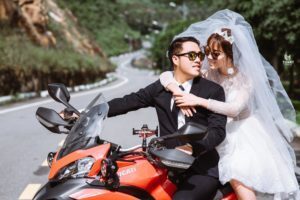 chup anh cuoi doc dao