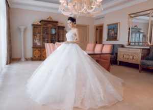 Thuê váy cưới ở đâu đẹp?313