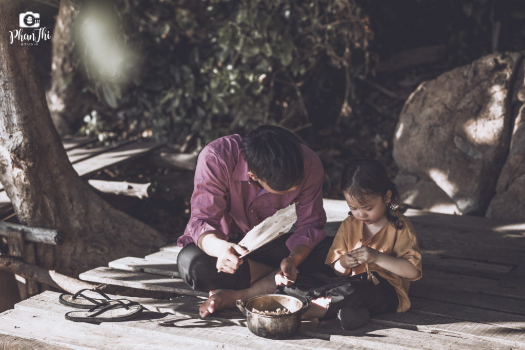 Album Chụp Ảnh Gia Đình: Bố Và Con Gái - Phan Thị Studio