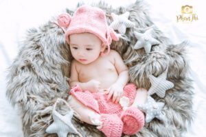 chụp ảnh cho bé tại nhà