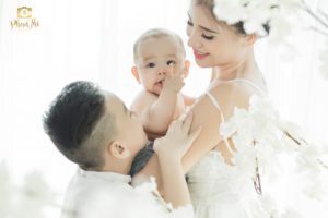 Những tiểu thuật chụp ảnh mẹ và bé siêu đẹp bạn nên biết
