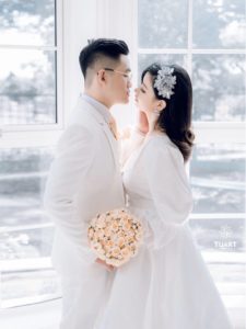 Album ảnh cưới đẹp ở biệt thự hoa hồng