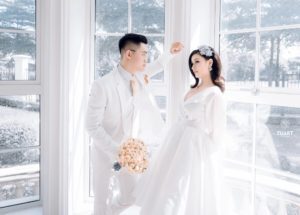 Album ảnh cưới đẹp ở biệt thự hoa hồng