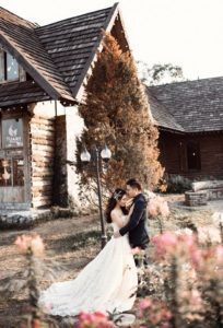 Album ảnh cưới đẹp - Phim trường Smiley villle : Minh Hải - Văn Hương