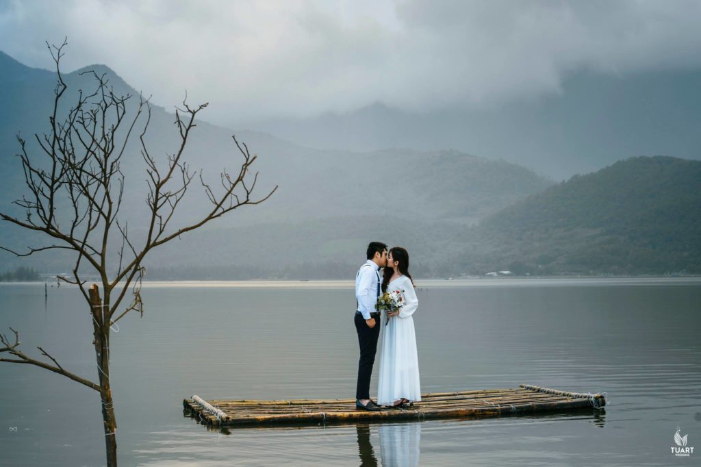 Album ảnh cưới đẹp vịnh Lăng Cô - Huế