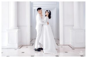 Album ảnh cưới đẹp ở biệt thự hoa hồng