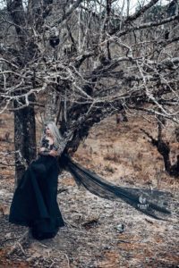 Album ảnh cưới Concept Sắc Đen Huyền Bí 5
