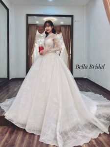 Váy cưới đep b