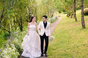 ALBUM XUYÊN VIỆT CỦA CẶP ĐÔI NĂNG TĨNH - THU HƯƠNG