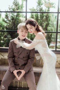 ALBUM ẢNH CƯỚI HOT VLOGGER HUY CUNG