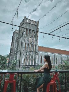 Thả hồn theo mây trời cùng 8 quán cà phê đẹp nhất ở Hà Nội với view 360 độ