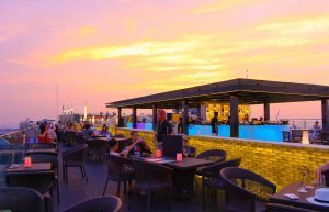 Thả hồn theo mây trời cùng 8 quán cà phê đẹp nhất ở Hà Nội với view 360 độ