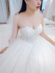 thuê váy cưới đẹp hồ chí minh