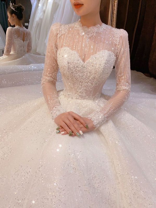 10 Mẫu váy cưới cho cô dâu mập tôn dáng thêm tự tin