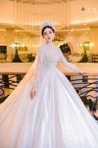 TuArt đơn vị bảo trợ hình ảnh độc quyền cho Vedette - Á hậu Tường San trong show diễn váy cưới đỉnh cao Bella Fashion Show