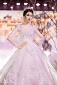 TuArt đơn vị bảo trợ hình ảnh độc quyền cho Vedette - Á hậu Tường San trong show diễn váy cưới đỉnh cao Bella Fashion Show