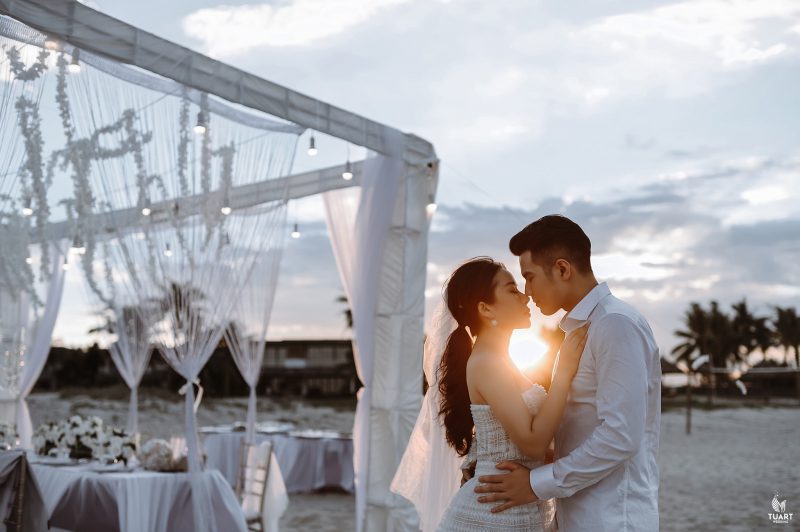 chụp ảnh cưới đẹp biển mỹ khê đà nẵng