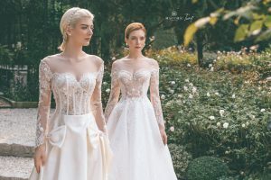 Thương hiệu Hacchic Couture luôn đem đến những thiết kế đậm chất cổ tích mộng mơ. Từ cảm hứng bất tận của những cánh hoa trong khu vườn mùa xuân tới những chiếc váy, đặc biệt là những mẫu váy cưới lộng lẫy, kiêu sa trong BST Xuân – Hè 2022, với sự kết hợp cùng TuArt Wedding,