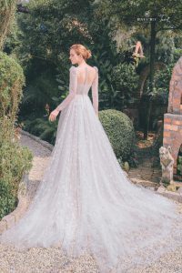 Sự kết hợp hoàn hảo giữa TuArt & Hacchic Couture trong BST Garden of the Muse