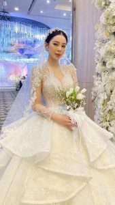 váy cưới thiết kế