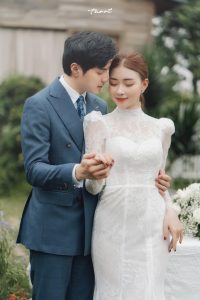 Album ảnh cưới đẹp tại phim trường Santorini Hà Nội