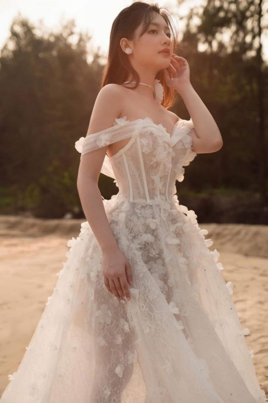 Gợi ý váy cưới phong cách Châu Âu đẹp cổ điển tại Ss Jardin | SAM Leather
