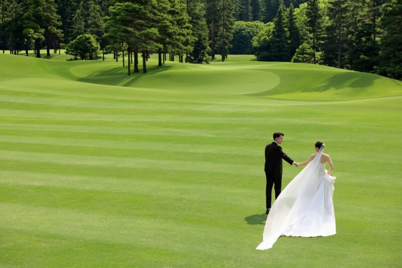 Ảnh cưới đẹp ở sân golf