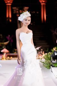 Một lần nữa hãy cùng ngắm nhìn những mẫu thiết kế trong BST Le Jardin của Bella Bridal dưới góc máy của team TuArt nhé: