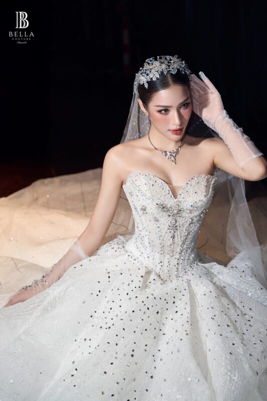 Top 8 địa chỉ thuê váy cưới đẹp, uy tín ở Hà Nội