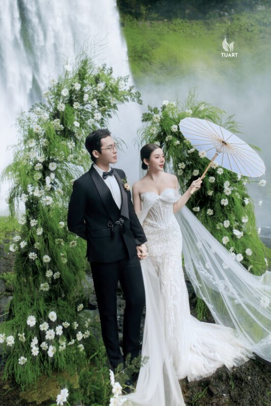 Album ảnh cưới đẹp hùng vỹ tại thác Damry Đà Lạt