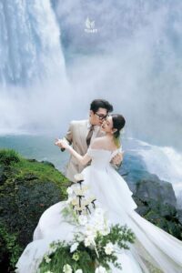 Album ảnh cưới đẹp hùng vỹ tại thác Damry Đà Lạt