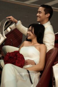 ẢNH CƯỚI XE CỔ TẠI SÀI GÒN
