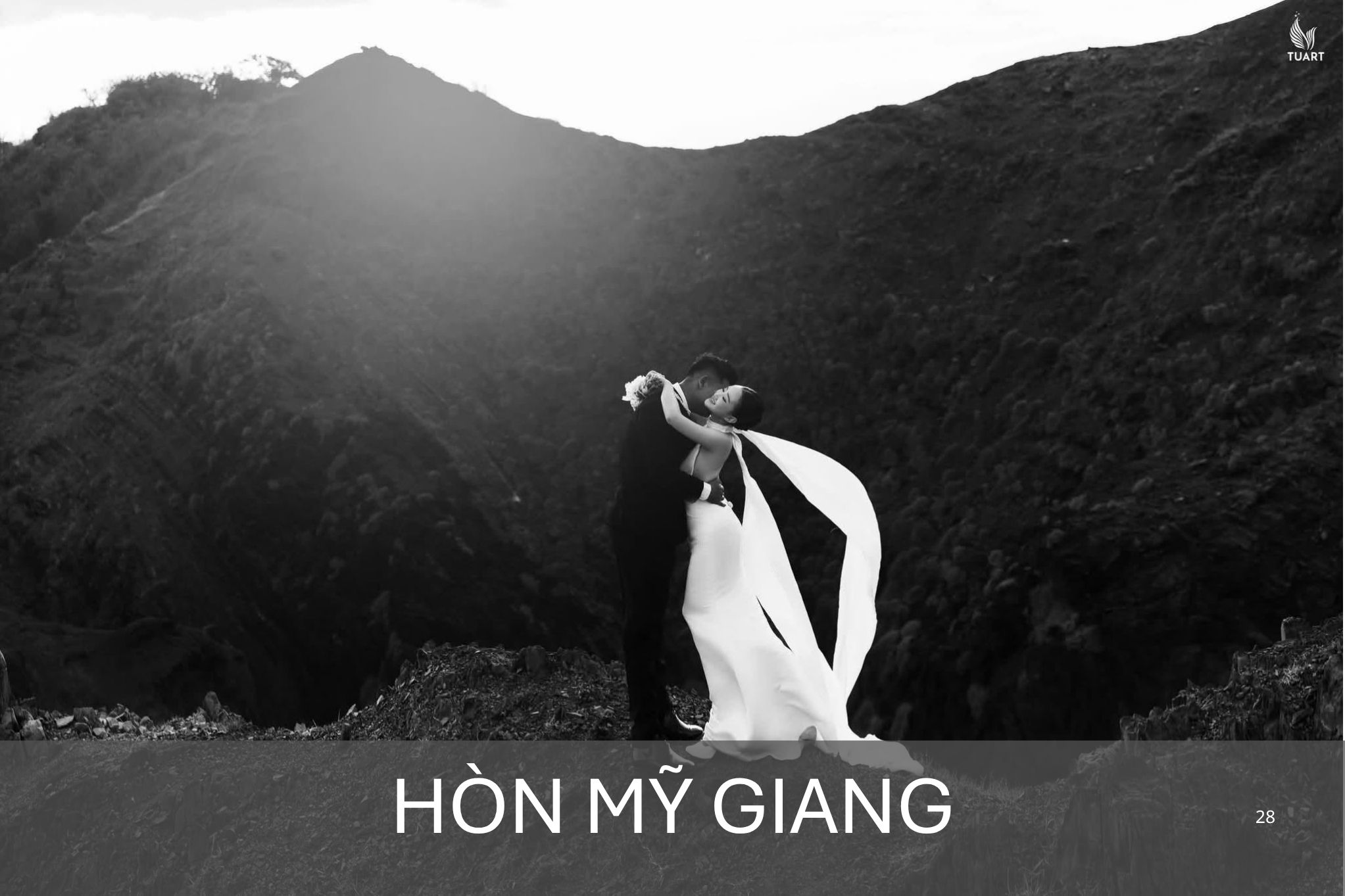 HÒN MỸ GIANG